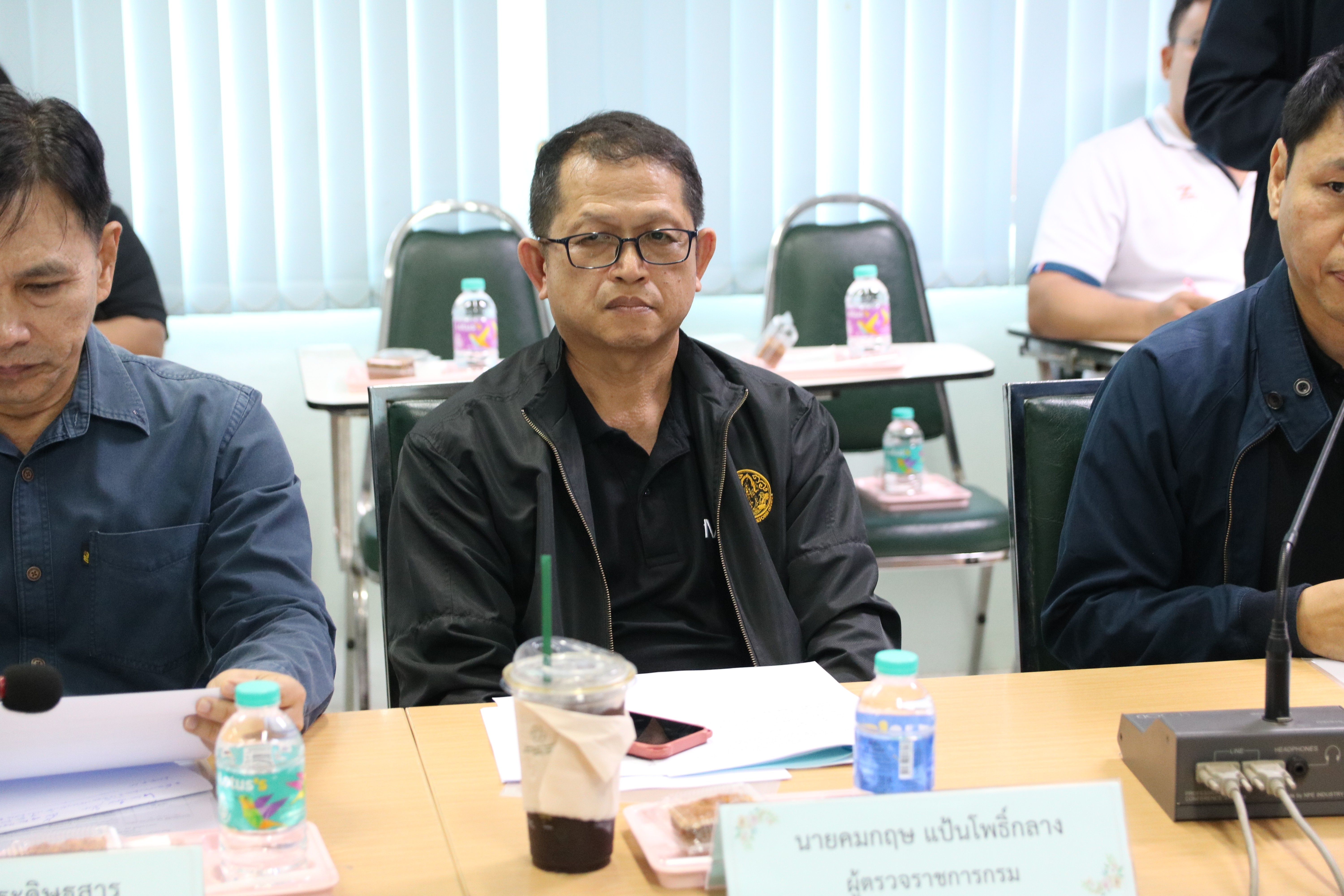 title - ส.ป.ก. ร่วมติดตามรองปลัดกระทรวงเกษตรและสหกรณ์ ลงพื้นที่ตรวจเยี่ยมชุมชน เพื่อรับฟังข้อคิดเห็นเกษตรกรผู้ผลิตเกลือทะเล พื้นที่จังหวัดชลบุรี